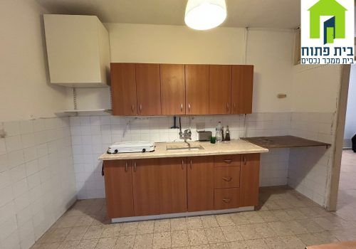 למכירה דירת 3.5 חדרים בשכונת בבלי המבוקשת